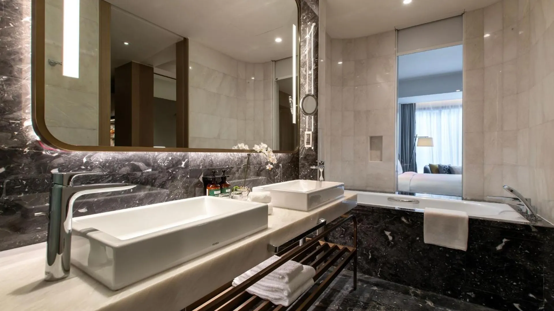 ***** Отель Crowne Plaza Kuala Lumpur City Centre By Ihg Малайзия