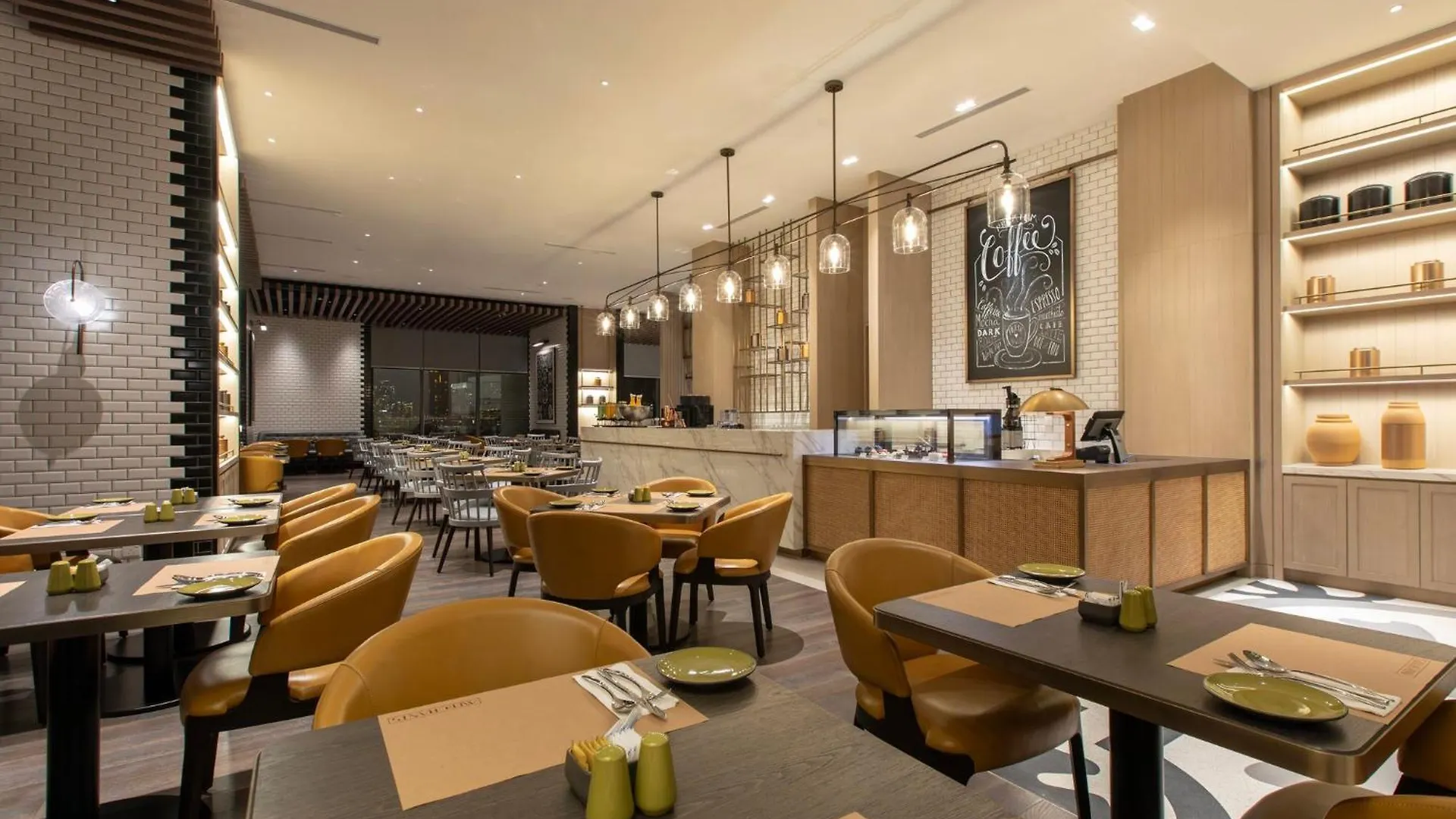 ***** Отель Crowne Plaza Kuala Lumpur City Centre By Ihg Малайзия