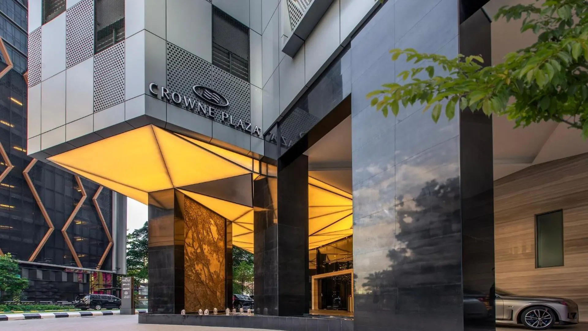 Crowne Plaza Kuala Lumpur City Centre By Ihg 5*,